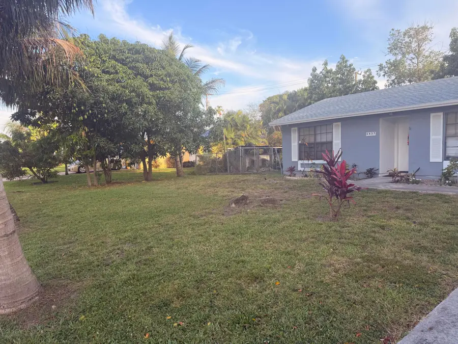 5437 Greenwood Drive, Delray Beach, FL 33484 - #2