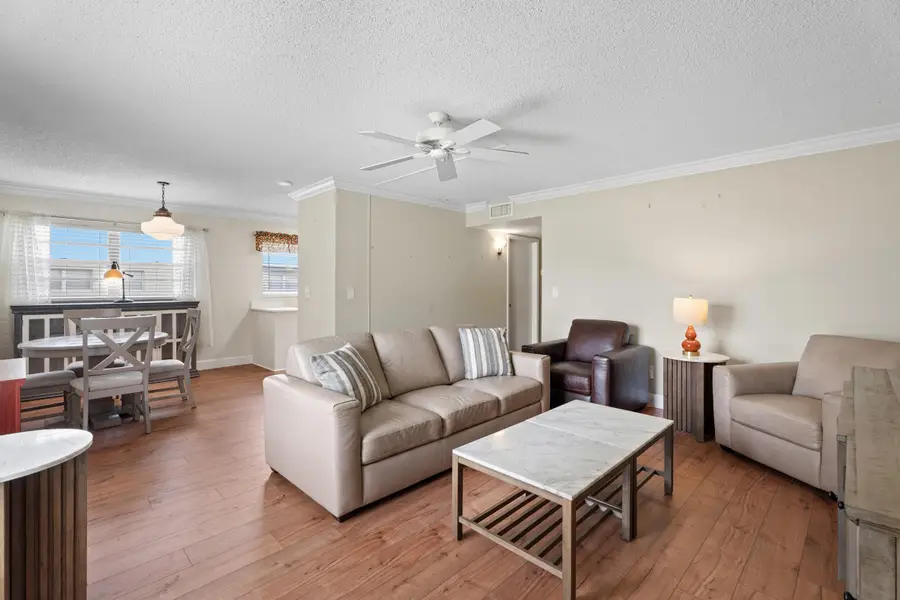 33 Pine Arbor Lane #102, Vero Beach, FL 32962 - #3