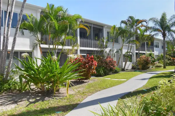 2161 NE 42nd Court #114, Lighthouse Point, FL 33064