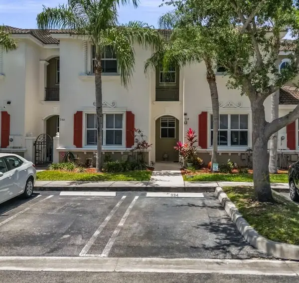 934 NE 42nd Terrace, Homestead, FL 33033