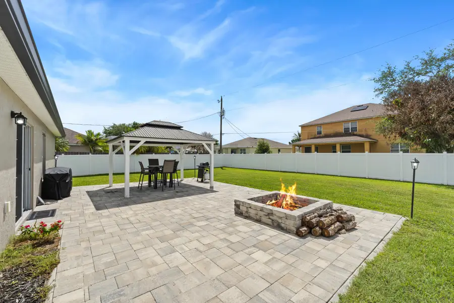 380 SW Donna Terrace, Port Saint Lucie, FL 34984 - #2
