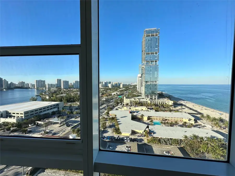 18201 Collins Avenue #1901, Sunny Isles Beach, FL 33160 - #2