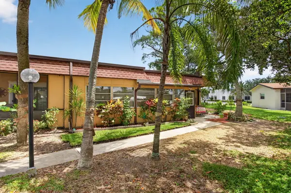2002 SW Natura Boulevard #B, Deerfield Beach, FL 33441
