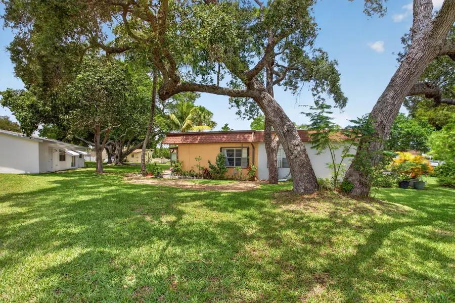 2002 SW Natura Boulevard #B, Deerfield Beach, FL 33441 - #3