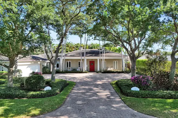 15 Minnetonka Road, Sea Ranch Lakes, FL 33308