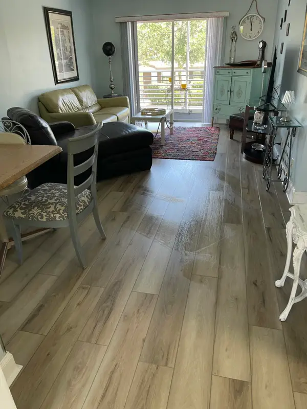 3216 SE 8th Street #203, Pompano Beach, FL 33062