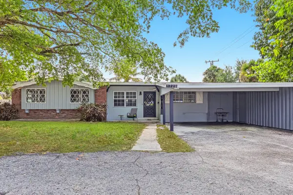 1729 S Congress Avenue, Palm Springs, FL 33461