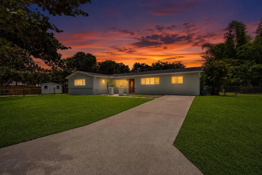 601 Evelyn Court, West Palm Beach, FL 33413 - #2