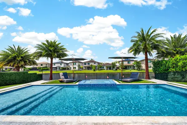 10865 Vista Terrace, Parkland, FL 33076