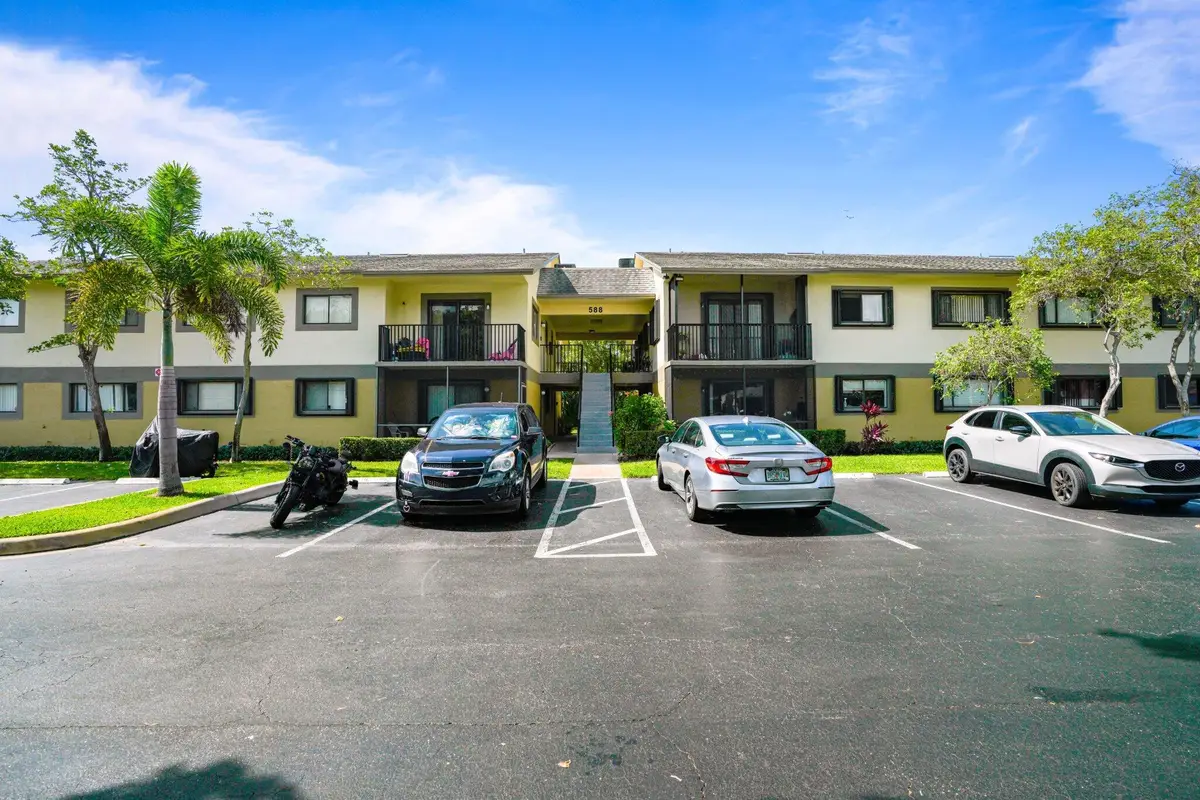 588 Trace Circle #102, Deerfield Beach, FL 33441 - #1