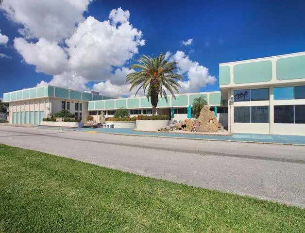 680 W Horizons W #103, Boynton Beach, FL 33435 - #3