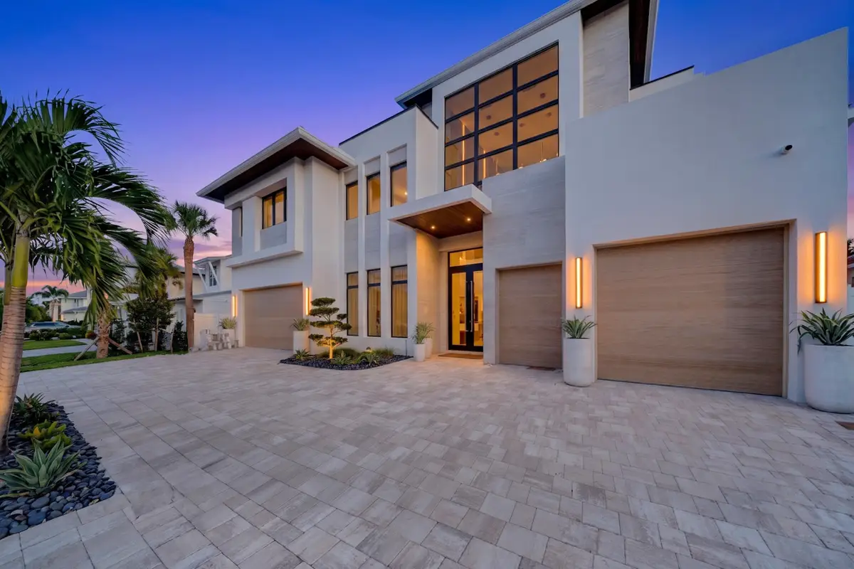 748 NE 72nd Street, Boca Raton, FL 33487 - #1