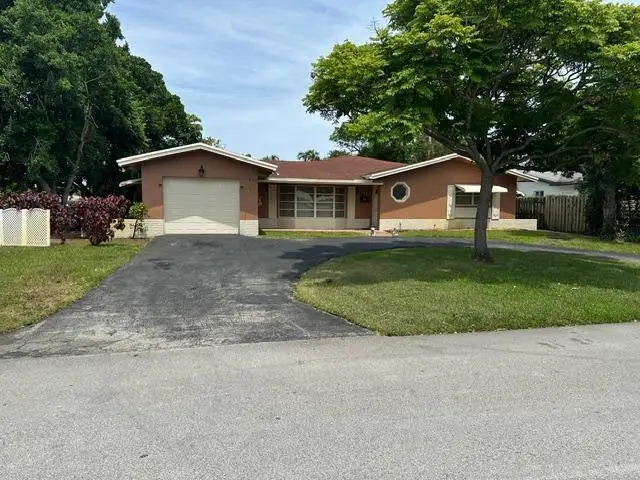 732 SE 11th Avenue, Deerfield Beach, FL 33441 - #1