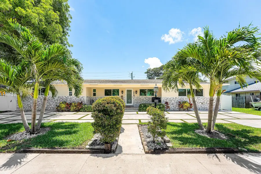 214 SE 5th Street, Dania Beach, FL 33004 - #3