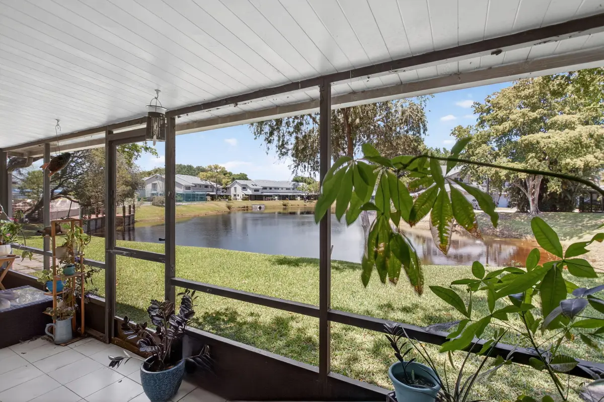 1921 Discovery Circle E, Deerfield Beach, FL 33442 - #1