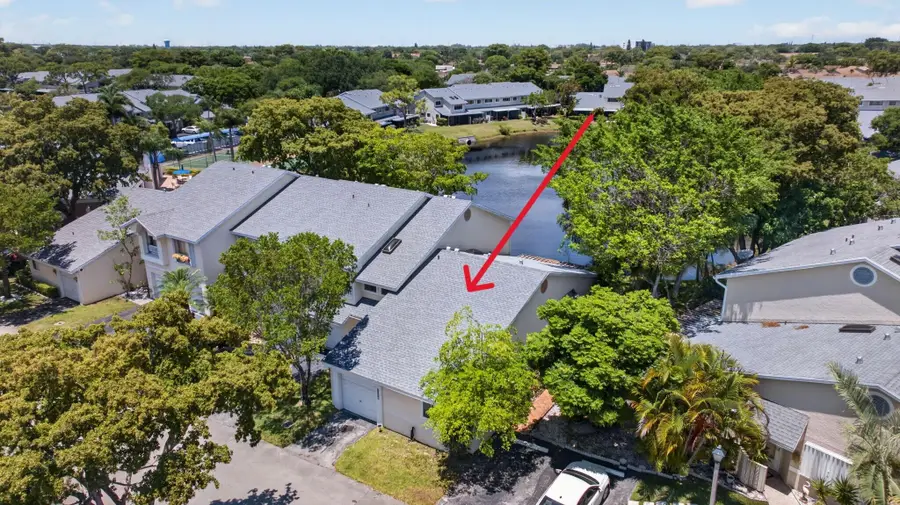 1921 Discovery Circle E, Deerfield Beach, FL 33442 - #2