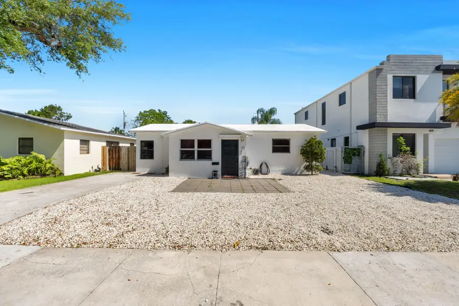 413 SW 11th Street, Fort Lauderdale, FL 33315 - #2