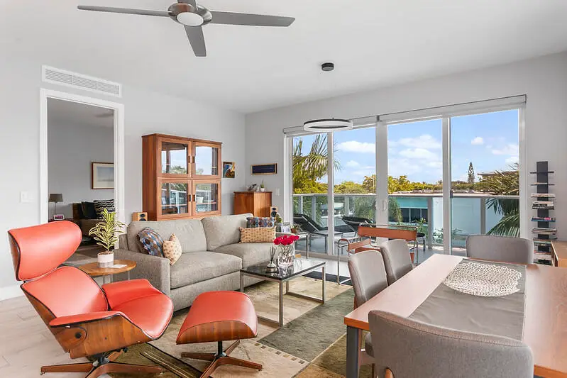 1 S Palmway #303, Lake Worth Beach, FL 33460 - #3
