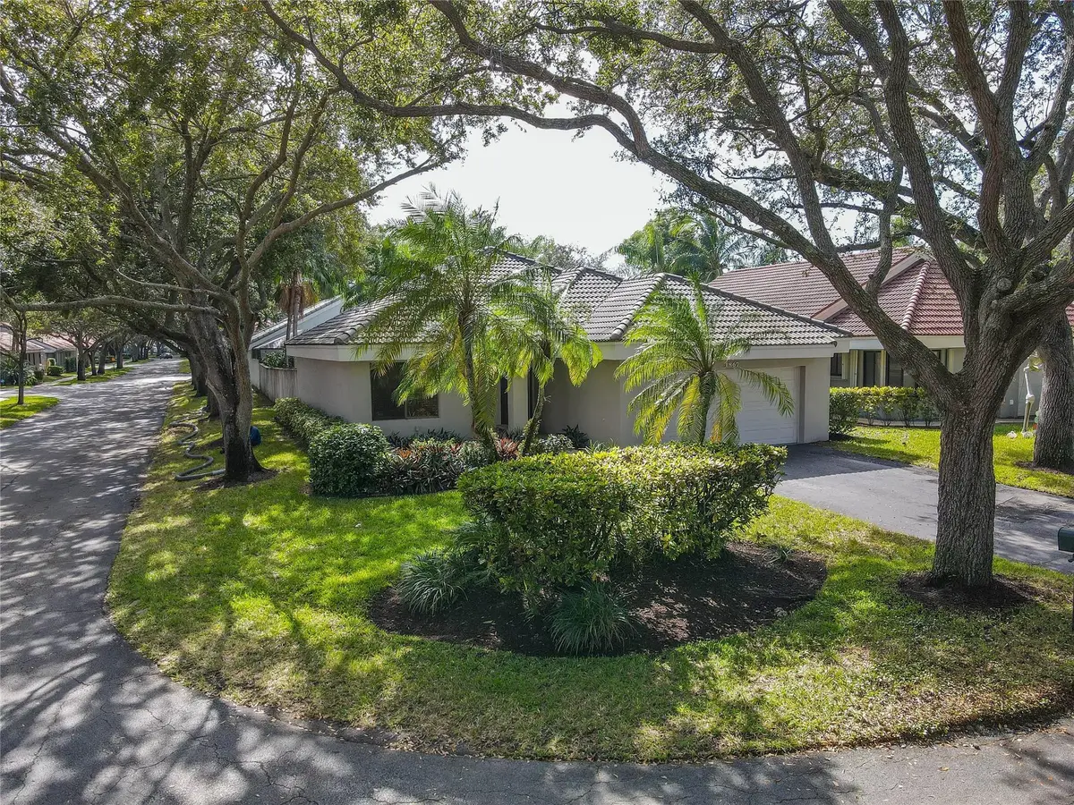 1867 NW 99th Avenue, Plantation, FL 33322 - #1