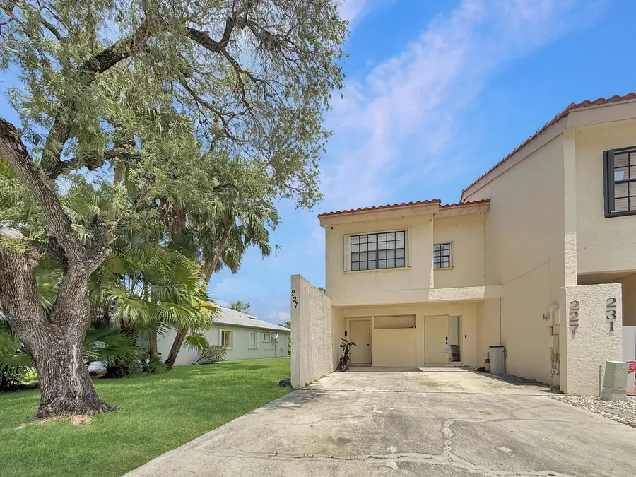 227 NW 45th Avenue, Deerfield Beach, FL 33442 - #2