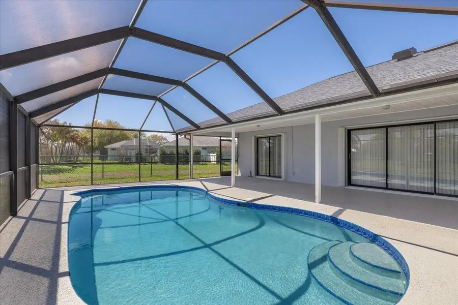 1902 SE Gaskins Circle, Port Saint Lucie, FL 34952 - #3