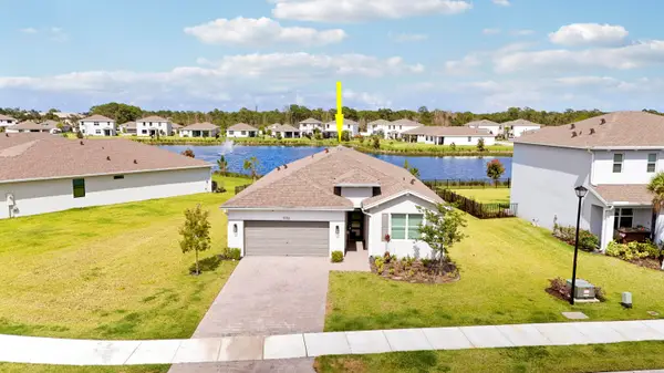 5783 SE Skyblue Circle, Stuart, FL 34997