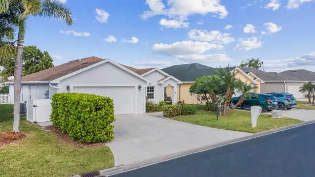 661 SE 25th Drive, Okeechobee, FL 34974 - #1