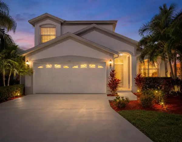 2211 Soundings Court, Greenacres, FL 33413
