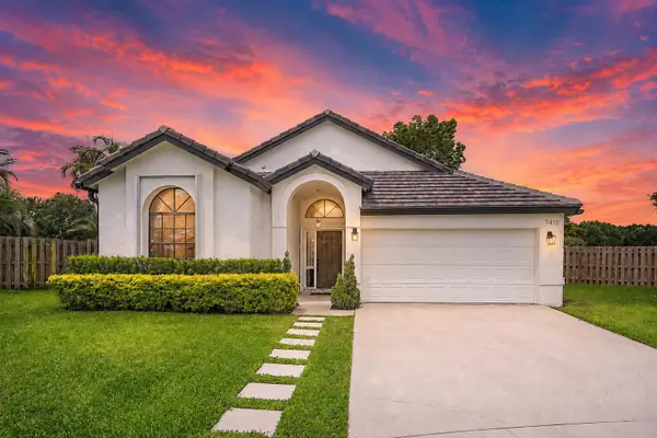 7410 Ashley Shores Circle, Greenacres, FL 33467