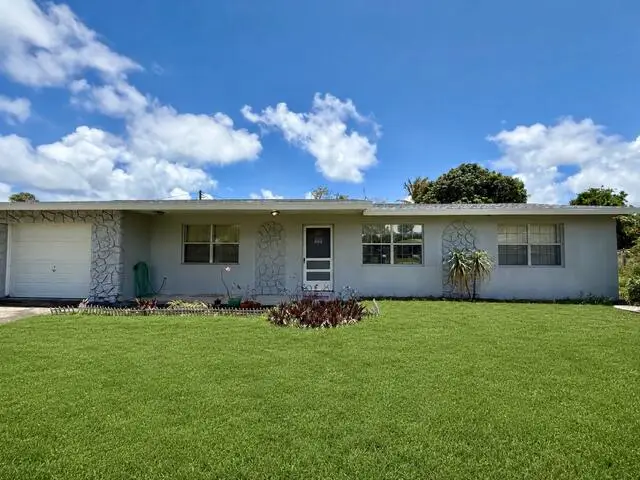 717 SE Alamanda Circle, Stuart, FL 34996 - #1