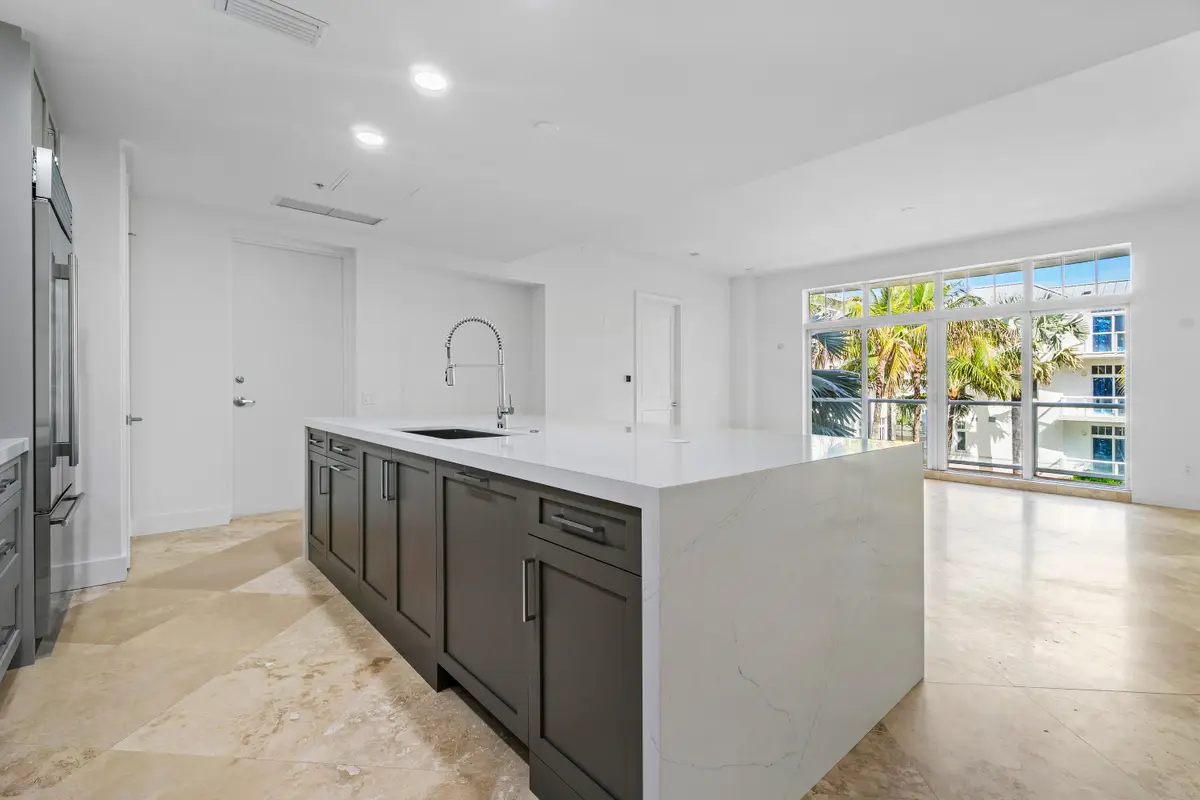 178 Lake Drive #4202, Palm Beach Shores, FL 33404 - #1