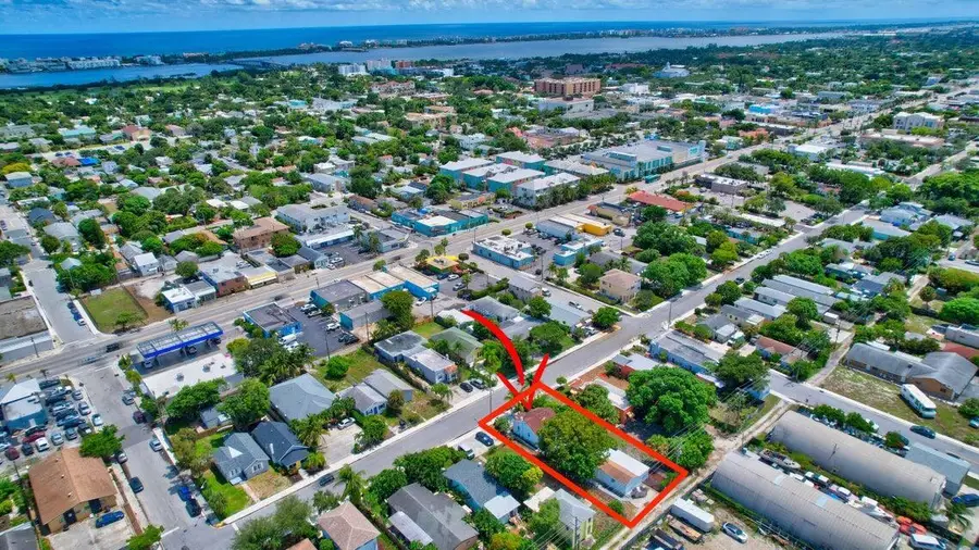 415 N H Street, Lake Worth Beach, FL 33460 - #2