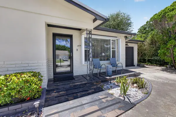 1964 Circle Drive, North Palm Beach, FL 33408