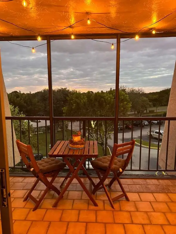 13707 Kendale Lakes Circle #Ph13, Miami, FL 33183