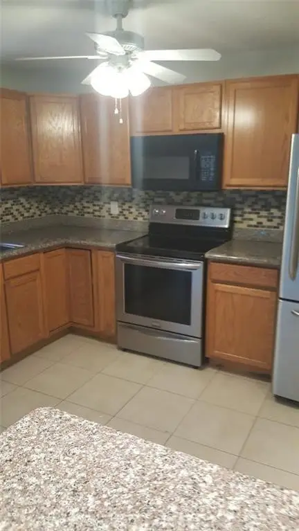 180 NE 12th Avenue #17a, Hallandale Beach, FL 33009
