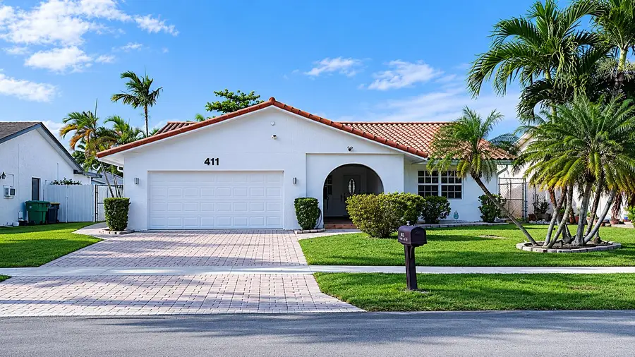 411 SE 4th Street, Dania Beach, FL 33004 - #3