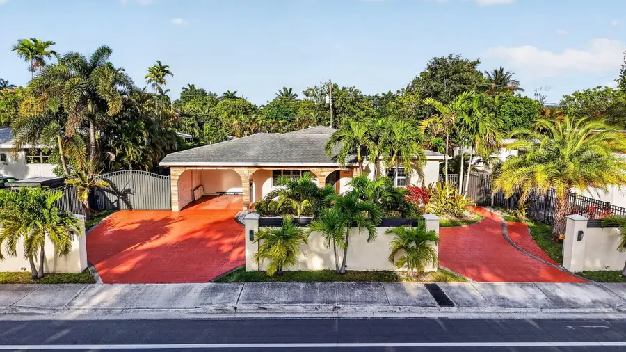 1412 NE 15th Avenue, Fort Lauderdale, FL 33304 - #3