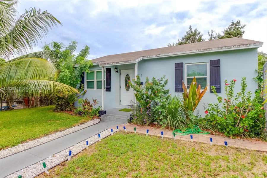 322 N C Street, Lake Worth Beach, FL 33460 - #2