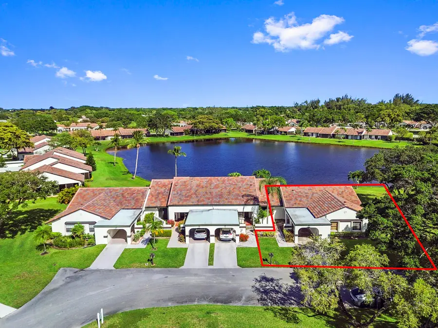 5537 Parkwalk Circle E, Boynton Beach, FL 33472 - #2