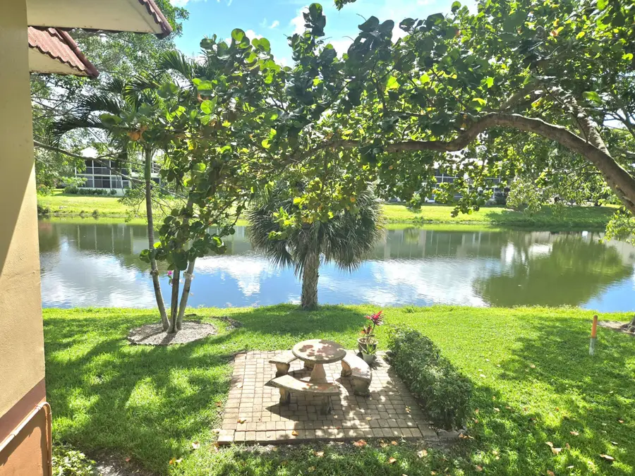209 Oxford 100 #209, West Palm Beach, FL 33417 - #2