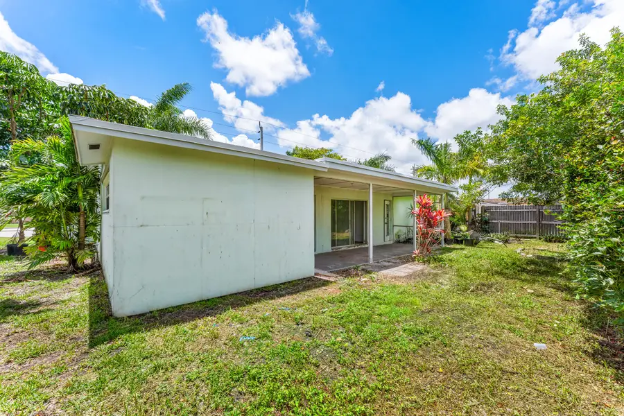 8961 Sunset Strip, Sunrise, FL 33322 - #3