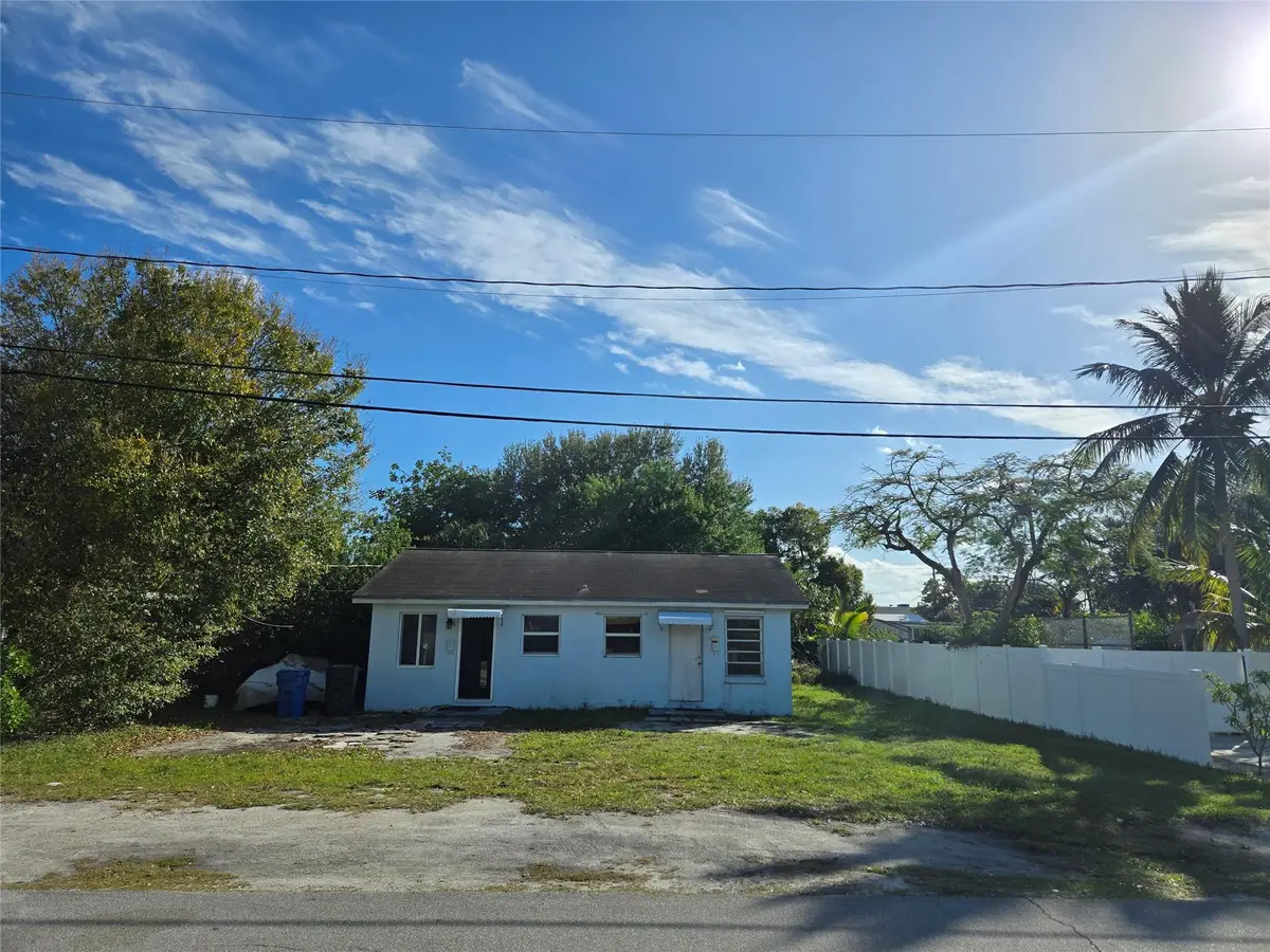 1262 NE 34th Court, Oakland Park, FL 33334 - #1