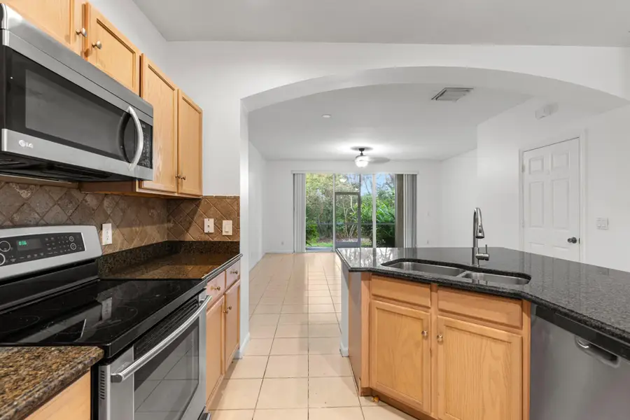 9926 Lago Drive, Boynton Beach, FL 33472 - #2