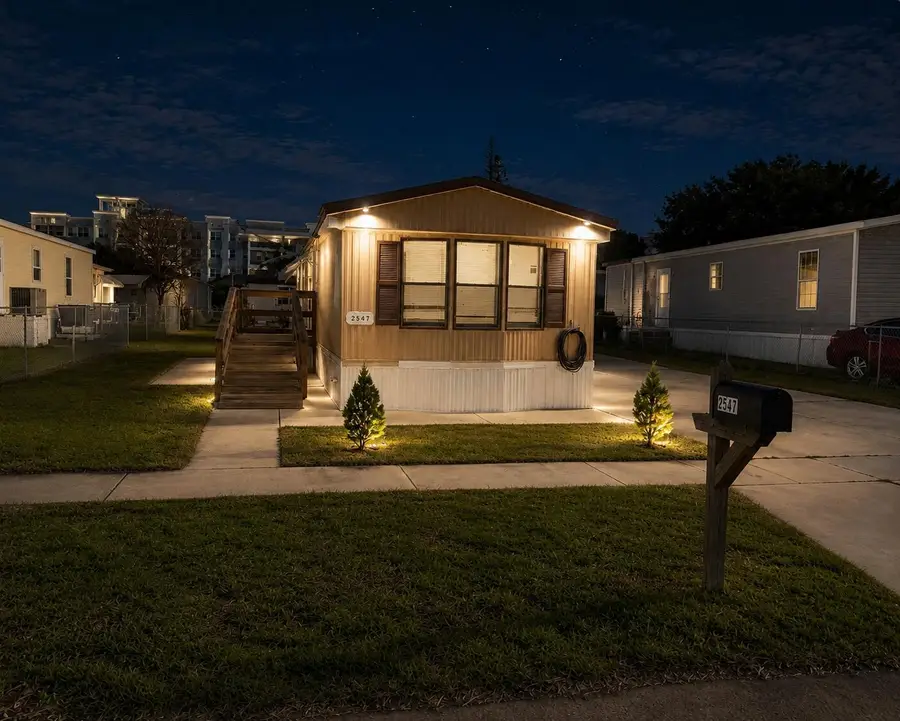 2547 Chatham Way Ne, Palm Bay, FL 32905 - #2
