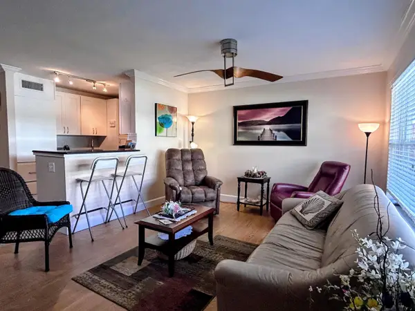 638 Snug Harbor Drive #E6, Boynton Beach, FL 33435