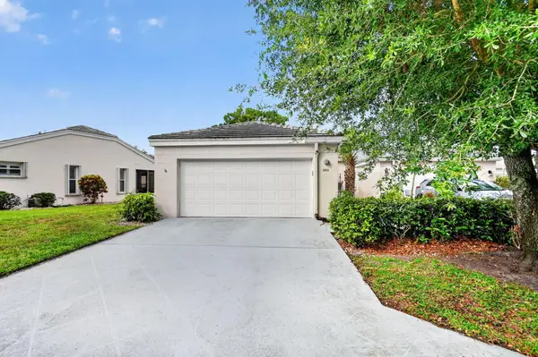 1081 Island Manor Drive, Greenacres, FL 33413