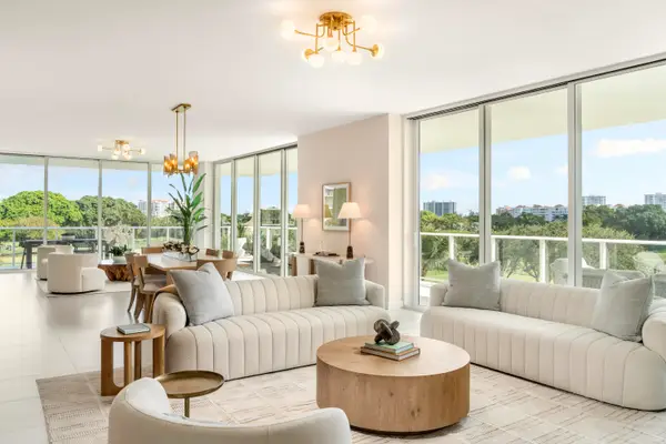 220 SE Mizner Boulevard #323, Boca Raton, FL 33432