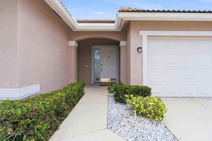 5317 Oakmont Village Circle, Lake Worth, FL 33463 - #2