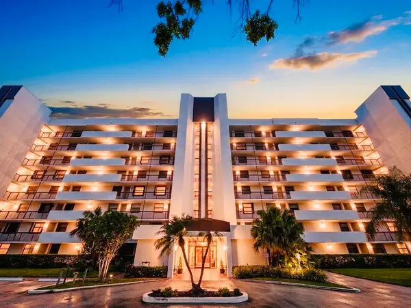 1266 S Military Trail #561, Deerfield Beach, FL 33442