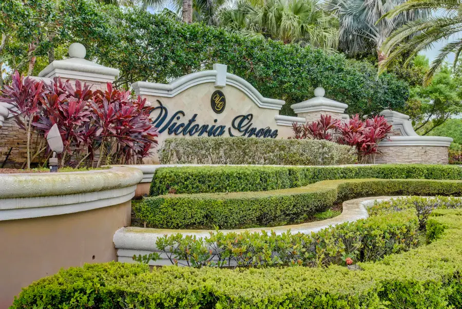 118 Kensington Way, Royal Palm Beach, FL 33414 - #2